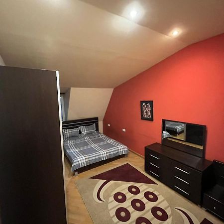 Amigo Guest House Ереван Экстерьер фото