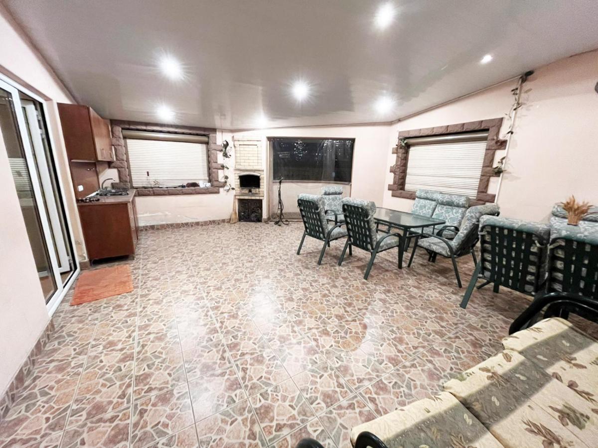Amigo Guest House Ереван Экстерьер фото
