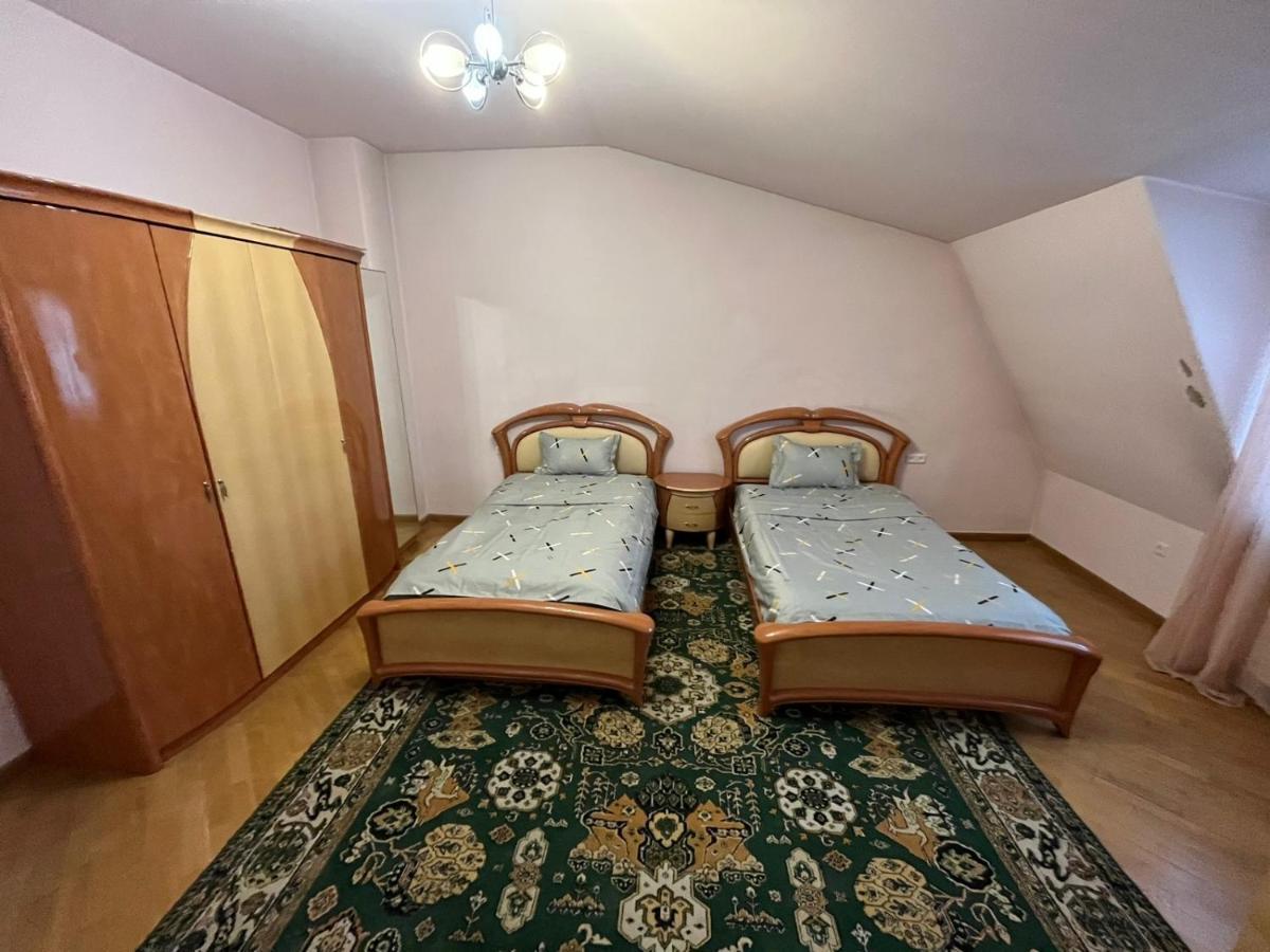 Amigo Guest House Ереван Экстерьер фото